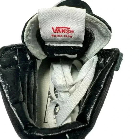 Vans Little Kids Sk8-Hi Shoe size 11 - Picture 3 of 4